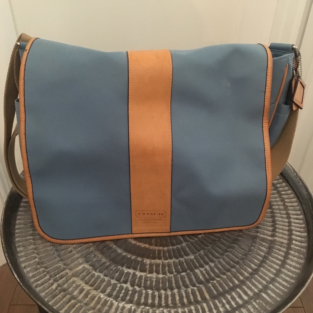 Coach messenger bag